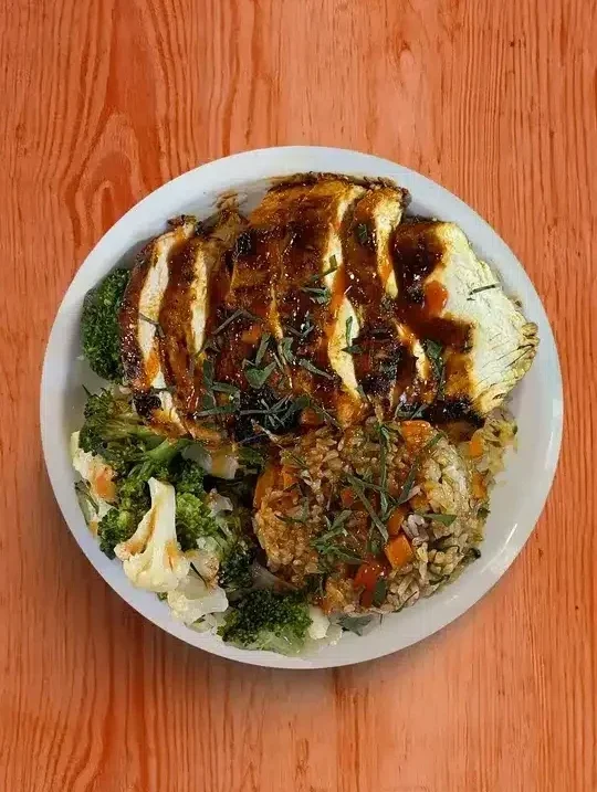 Sriracha Honey Chicken Branch Bowl